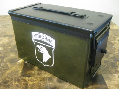 VERY COOL, DOUBLE GUN, .50 AMMO BOX, .50 CAL, OD GREEN 101st AIRBORNE VERSION WITH BLACK TOP. A PERFECT GIFT IDEA!